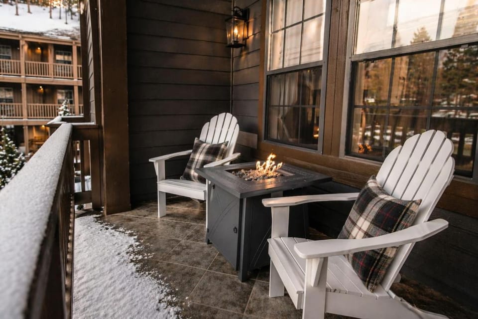 Mountain Retreat Private En-Suites Fireplaces House in Pinetop-Lakeside