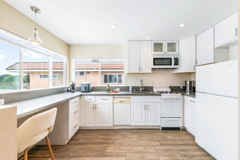 Del Mar Studio - Walk to Beach Apartment in Del Mar