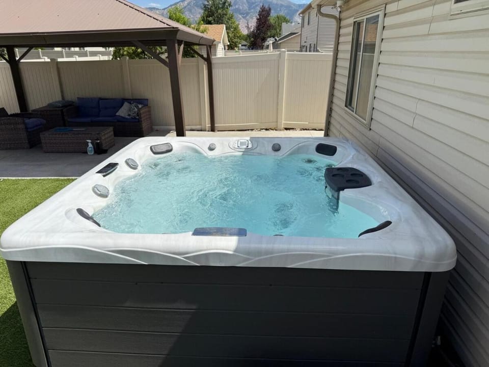 Hot Tub