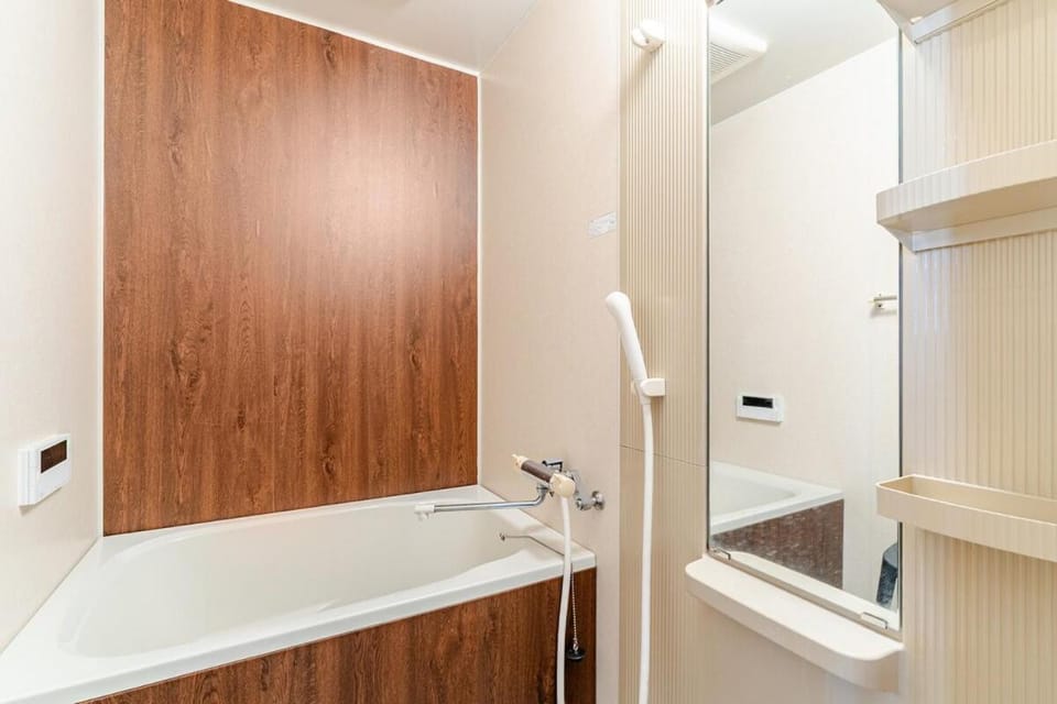 ロフトハウス大阪 Apartment in Osaka