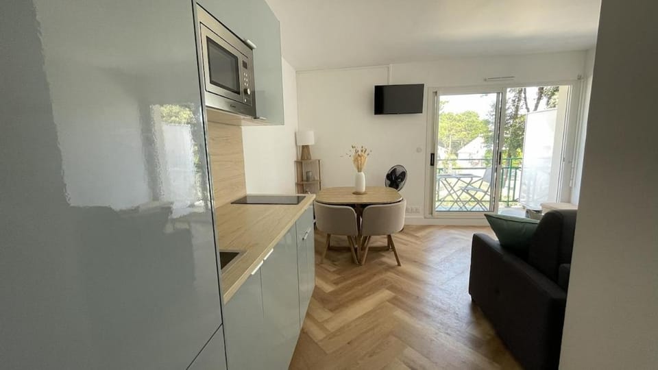 TV and multimedia, kitchen