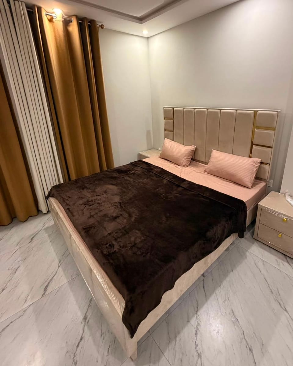 Bahria Town Lahore Apartment's Apartment in Lahore