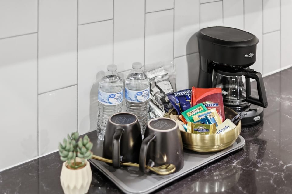 Coffee/tea facilities