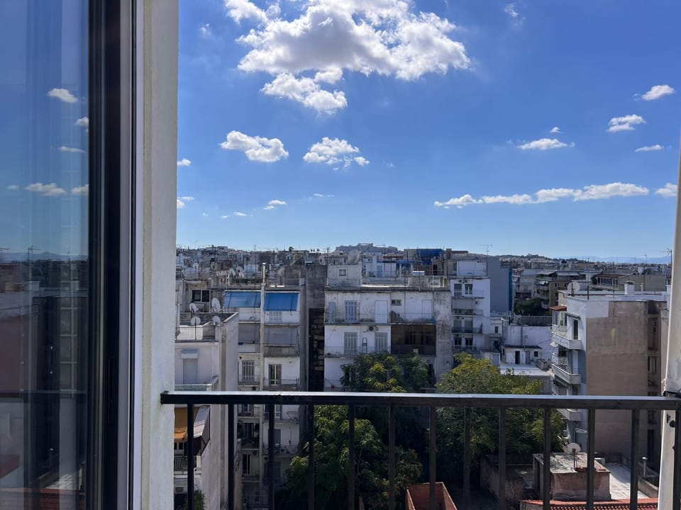 Amfilohias Great House Apartment in Athens
