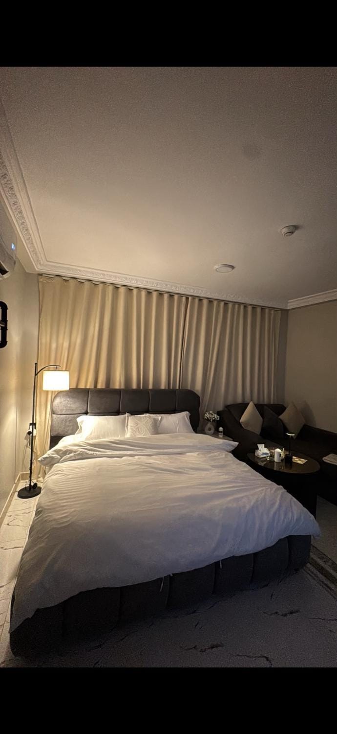 Quiet Home Apartment in Jeddah