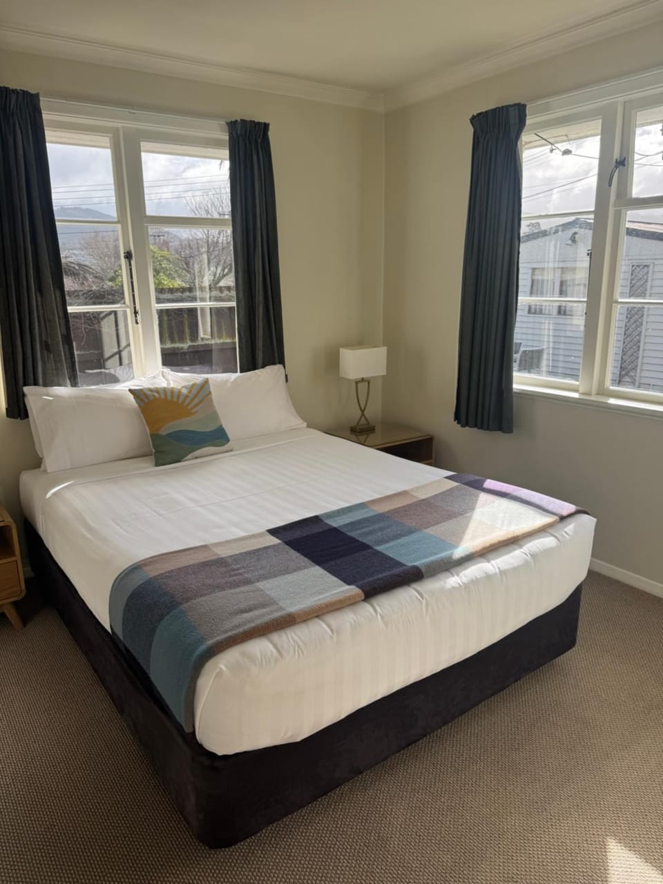 Bristol Motel - HOUSE House in Lower Hutt
