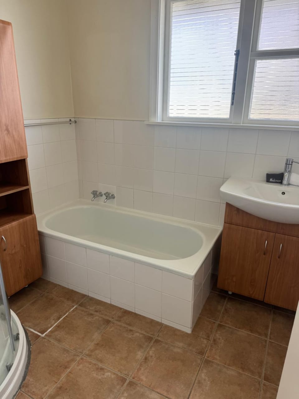 Bristol Motel - HOUSE House in Lower Hutt