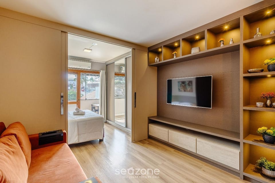 TV and multimedia, Seating area