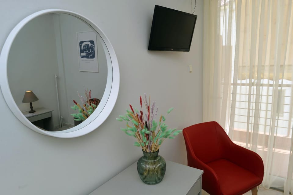 TV and multimedia, furniture