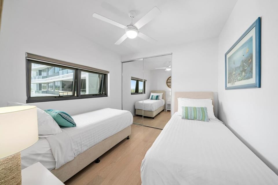 Stunning Ocean Views on the beach at Palm Beach Apartment in Palm Beach