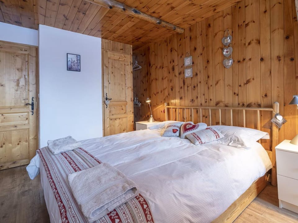 Appartement familial au centre, vue montagne - 4 pers. - FR-1-518-217 Apartment in Val dIsere