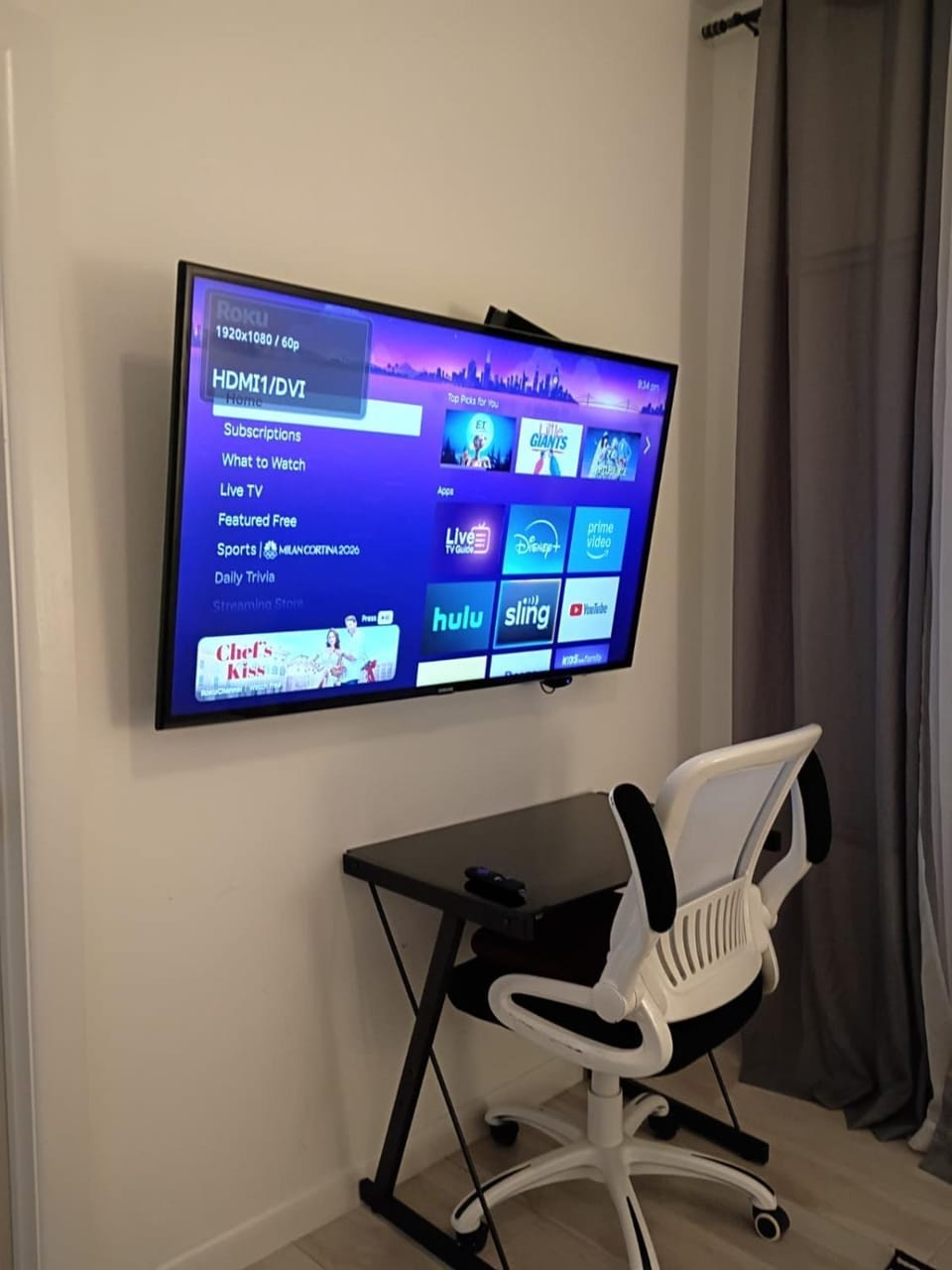 Modern 2 Bed 2 Bath Apartment Near Hospitals & Shopping Apartment in Edinburg