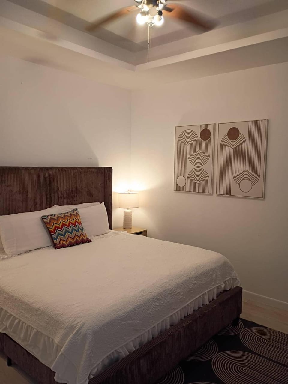 Modern 2 Bed 2 Bath Apartment Near Hospitals & Shopping Apartment in Edinburg