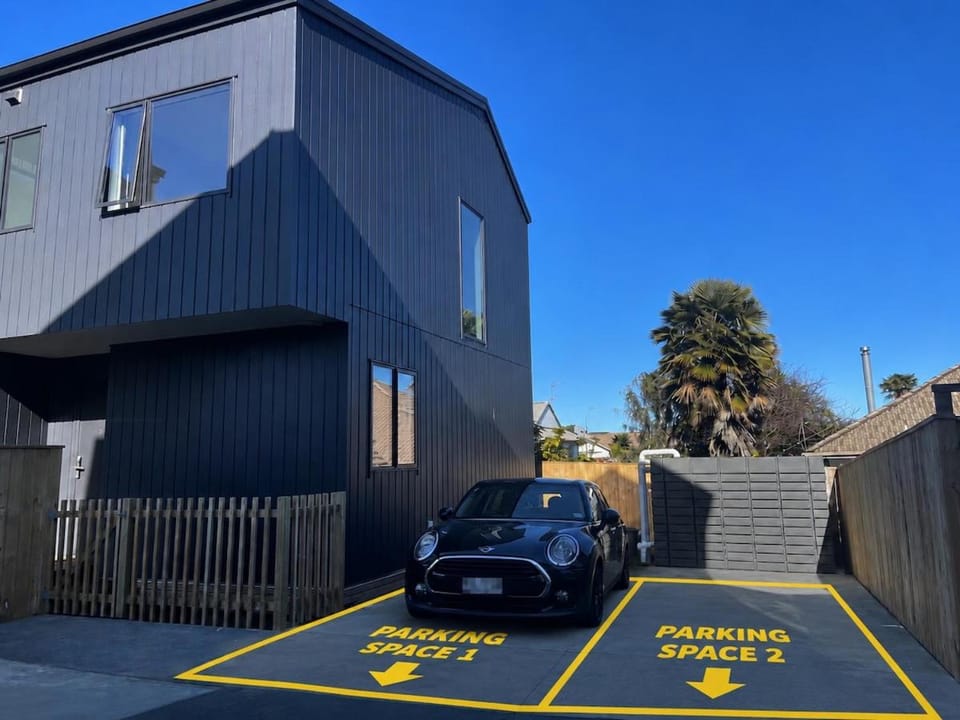 Street view, Parking