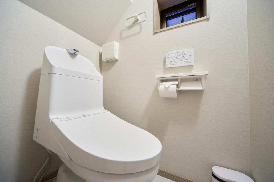 Iriya 10-min Walk Ueno 1 Stop 4BR 14 Guests Villa in Japan