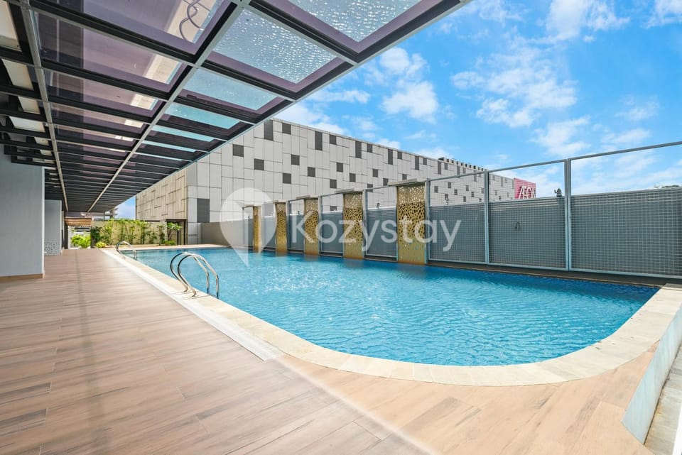Property building, Swimming pool