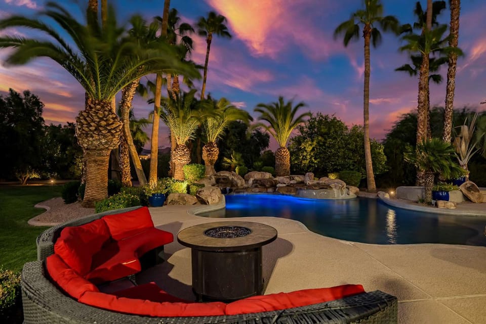 Scottsdale Home with Pool Spa & Outdoor Fun House in Scottsdale