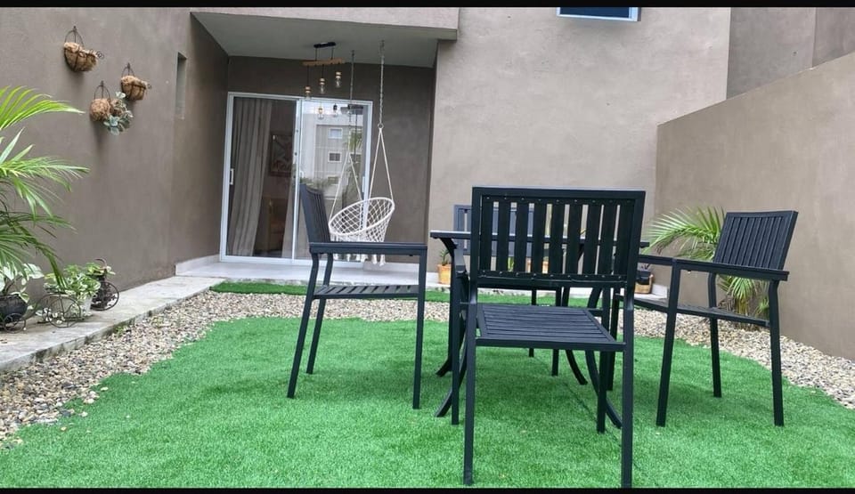 Spacious Condo with Pool, Gym, and Central AC in Santiago House in Santiago de los Caballeros