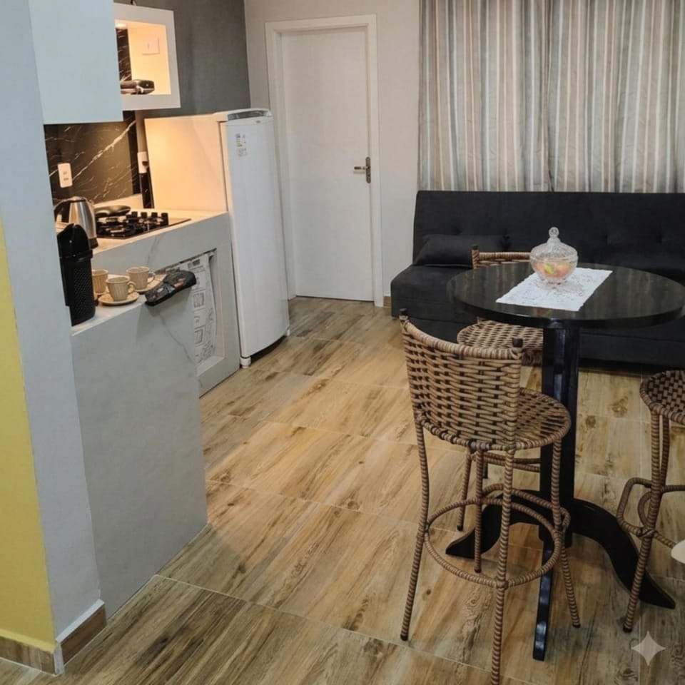 Kitchen or kitchenette, Living room, Seating area, stove