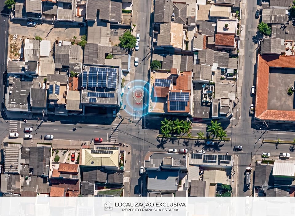 Property building, Day, Neighbourhood, Bird's eye view, City view, Street view, Location, Parking