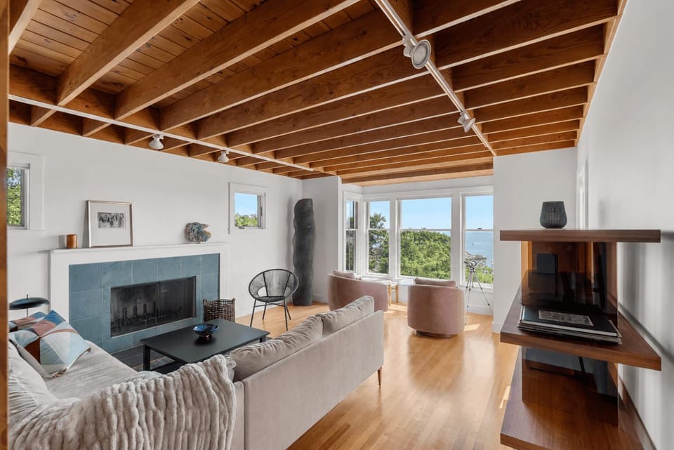 Day, View (from property/room), Living room, Seating area, Sea view, fireplace, furniture