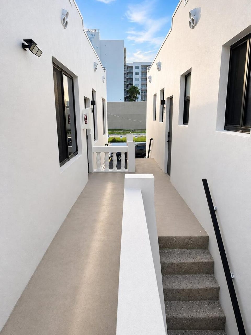 Luxe Ventures Miami Boutique Apartment hotel in Miami