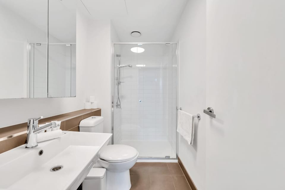 High-Rise 1-Bed Apartment Near Southern Cross Apartment in Melbourne