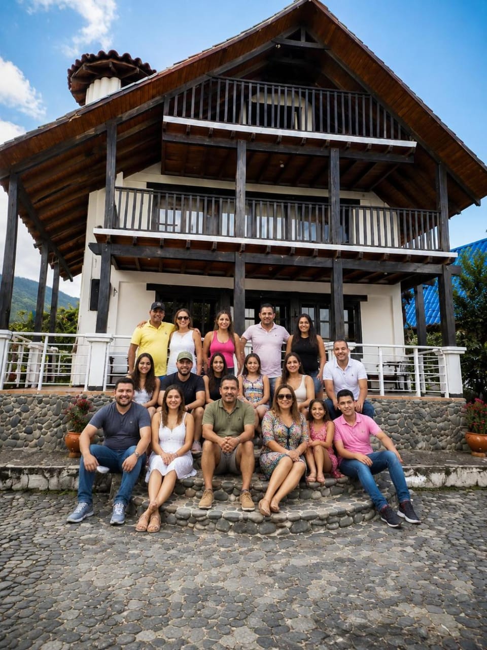 Property building, Natural landscape, group of guests, Family
