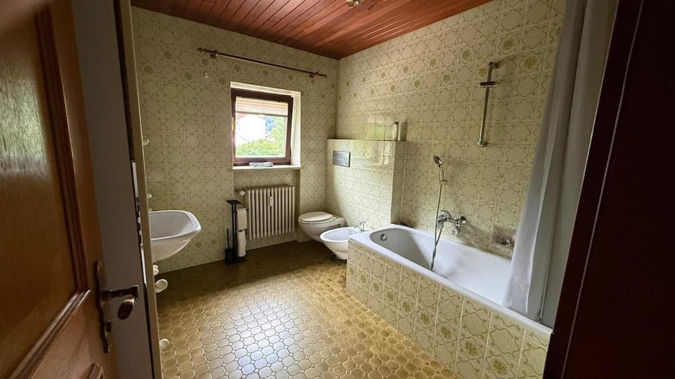 Apartment mit 2 Wohn- Schlafzimmern und grosser Küche für bis zu 6 Personen Apartment in Bavaria