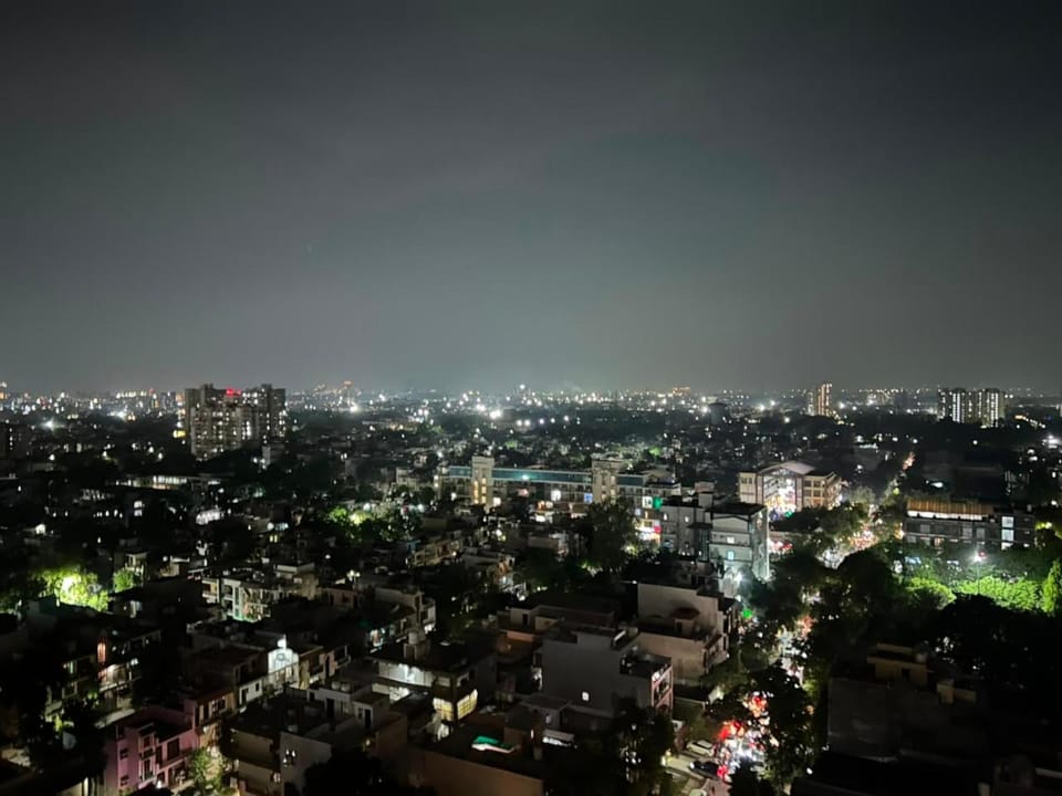 The burjkhalifa studios Apartment in Uttar Pradesh