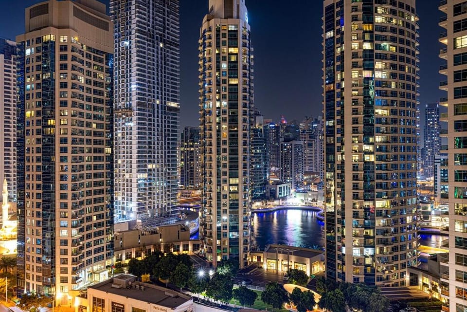 Stunning 2BR Dual Cinema style with Canal View Apartment in Dubai