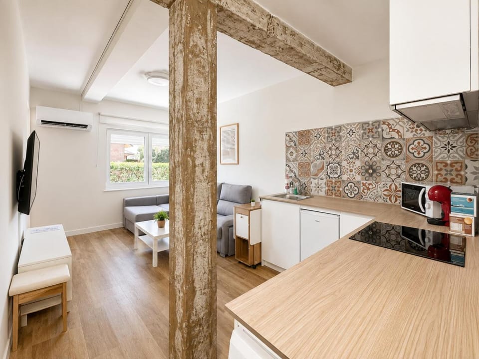 El Pico De Santillana - Parking Privado - Aire Acondicionado - Bbq - Jardines - Wifi Apartment in Western coast of Cantabria