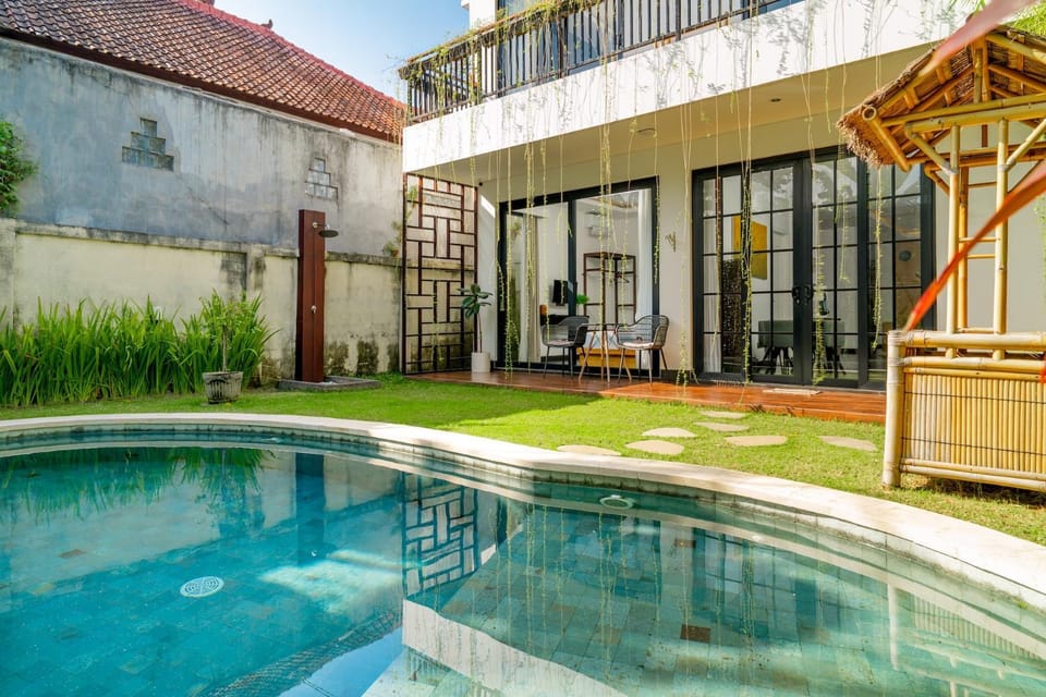 Property building, Patio, Day, Garden, Garden view, Pool view, Swimming pool