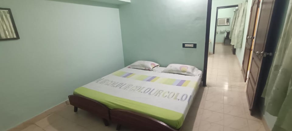 Kutralam Home Stay AR Villa in Tamil Nadu