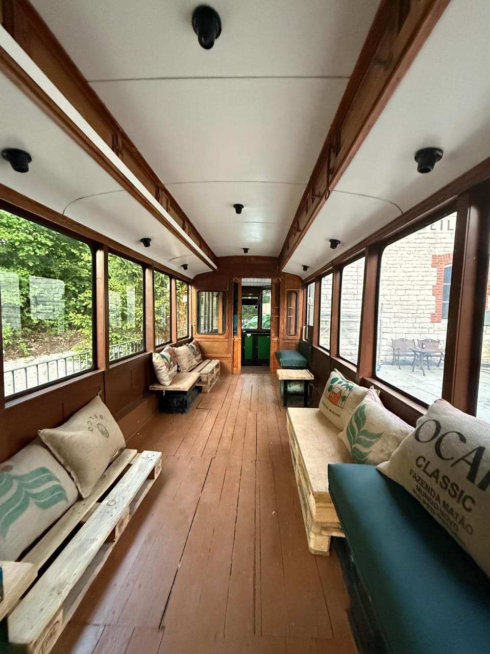 Seating area