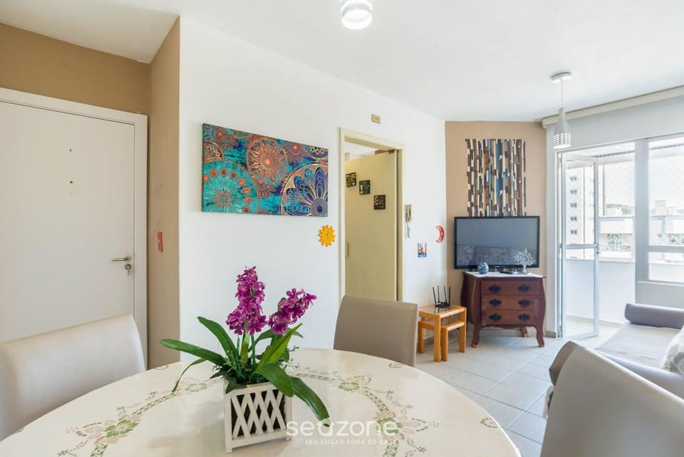 TV and multimedia, Living room, Dining area