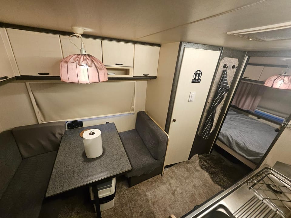 Full Service Caravan 1 Apartment in Albertslund