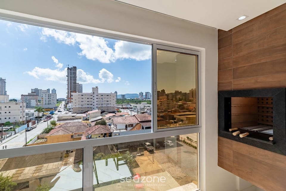 BBQ facilities, City view