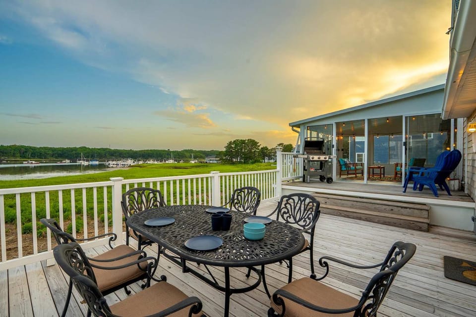 Waterfront - Sauna -Steps To Beach House in Saco