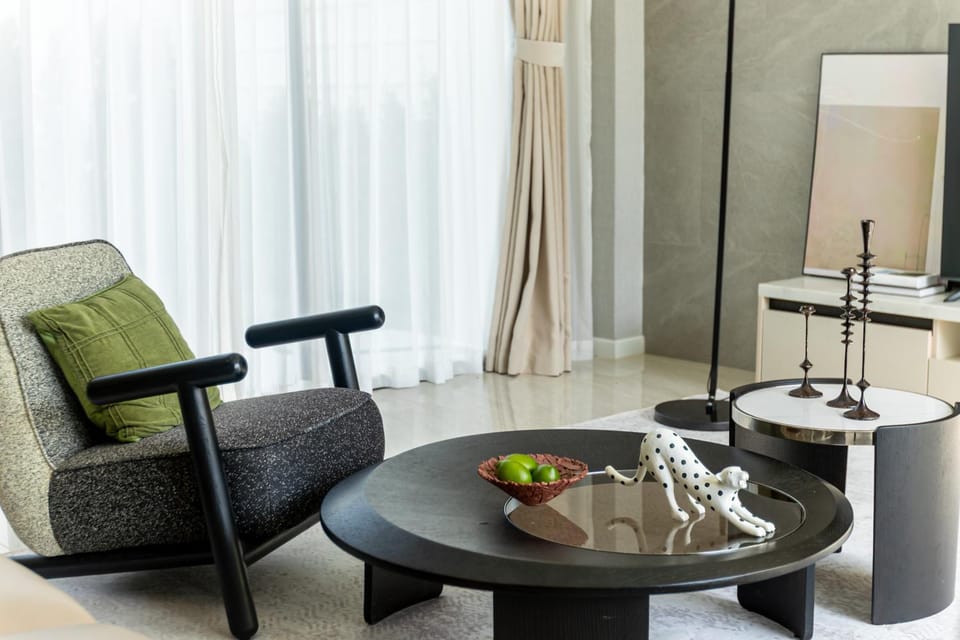 Living room, Seating area
