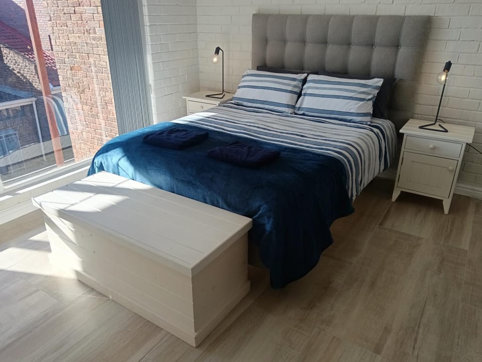 Lazy Days Apartments - JBay At Point Apartment in Eastern Cape