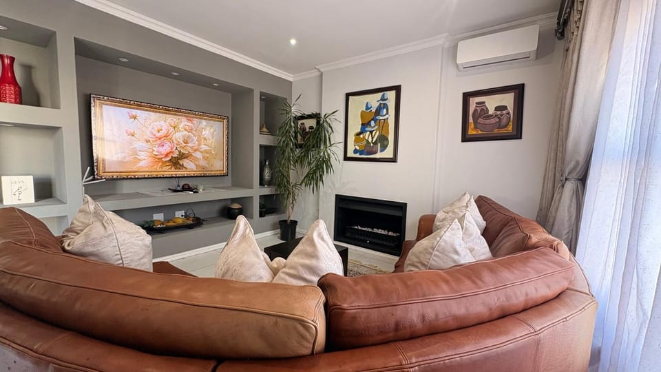 Living room, air conditioner