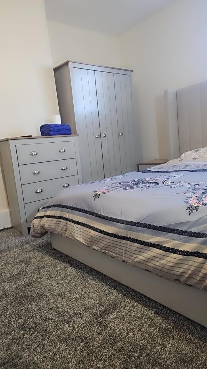 Jared Integrated Apartment Rochdale Vacation rental in Rochdale