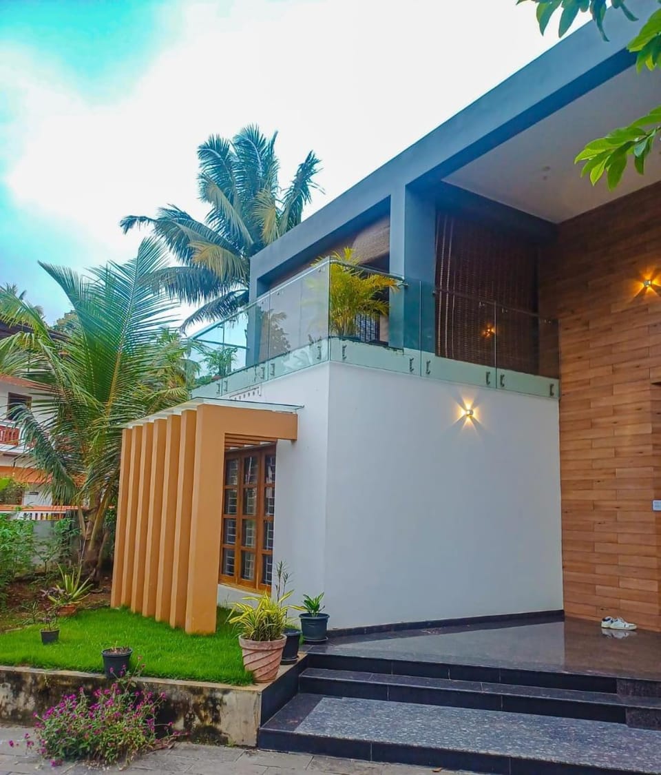 KRISHNASHILa Villa in Varkala