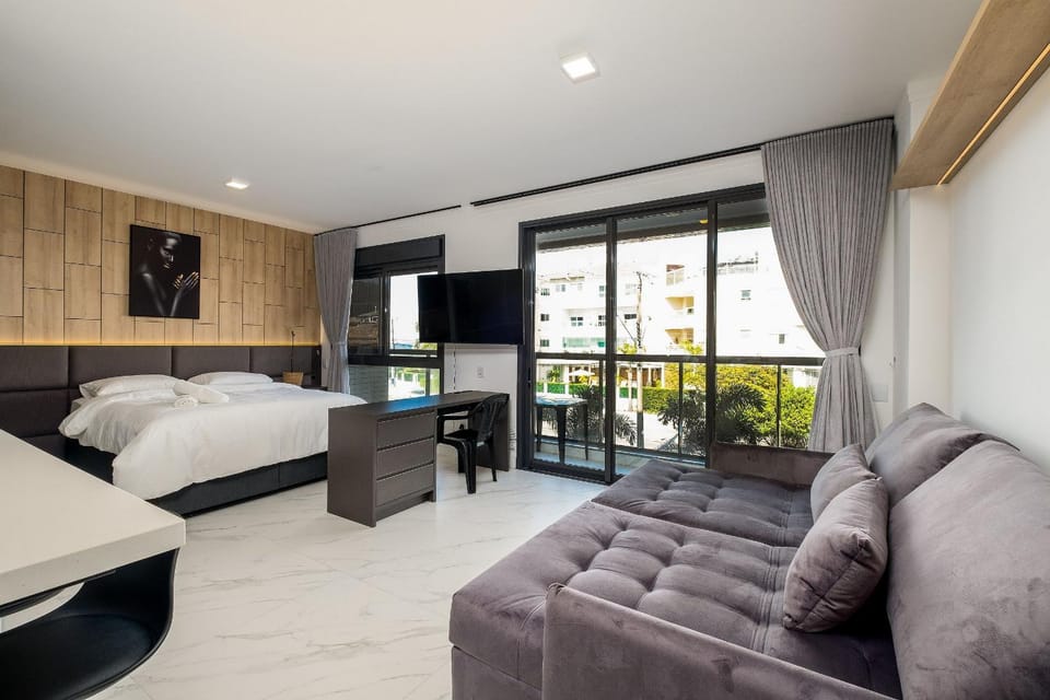 TV and multimedia, Living room, Bedroom
