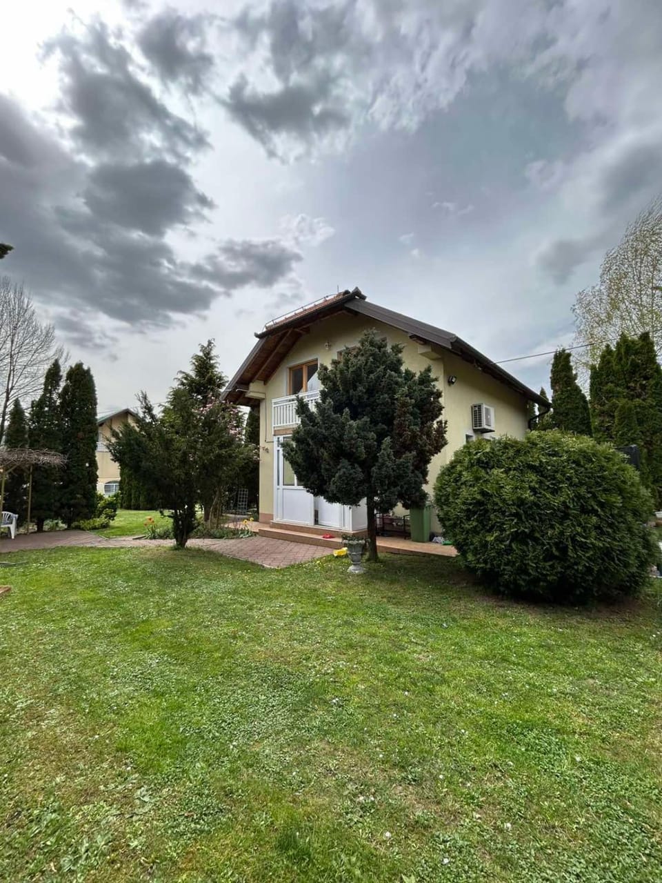 Property building, Natural landscape