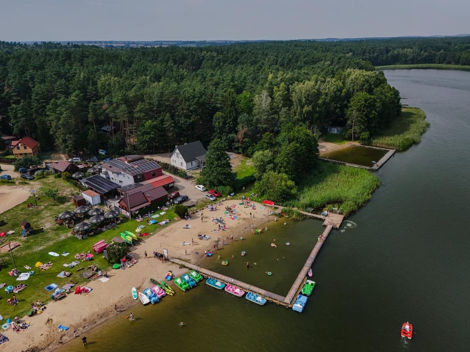 Beach, Lake view