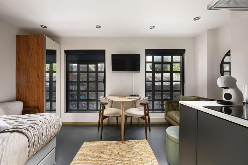 Providence by Brookland Stays Serviced Accommodation & Short Lets in Brighton with Free WiFi Apartment in Brighton