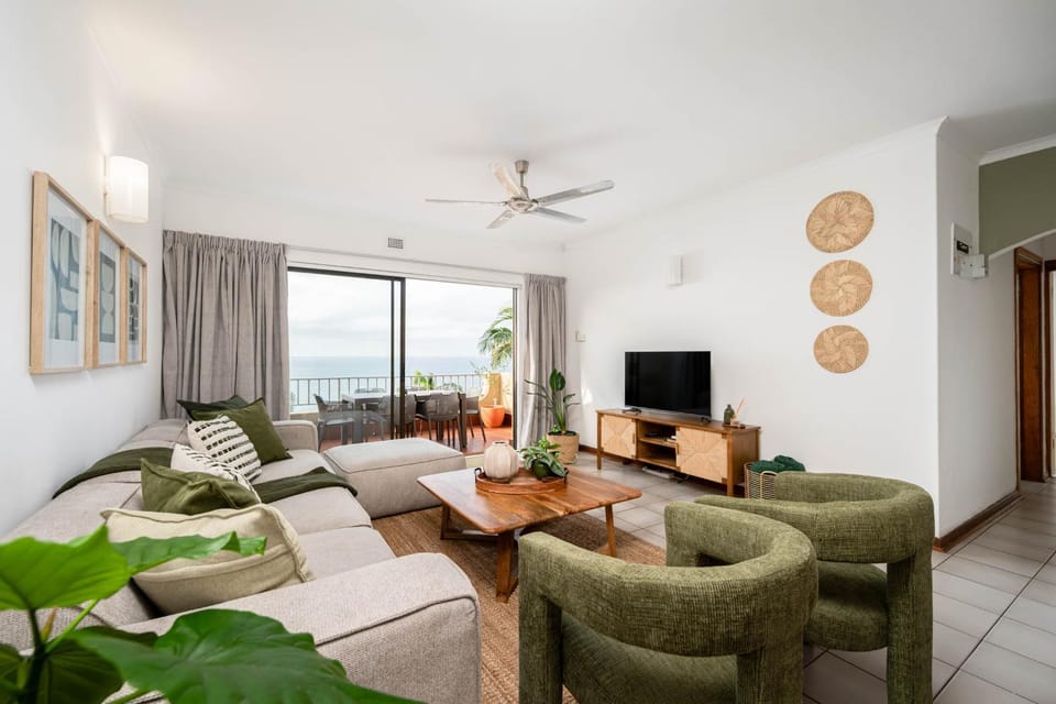TV and multimedia, Balcony/Terrace, Living room, Sea view