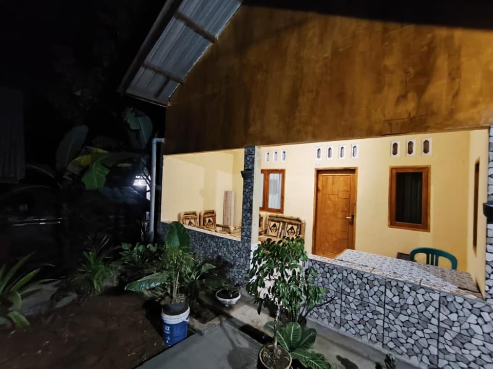 Property building, Garden view